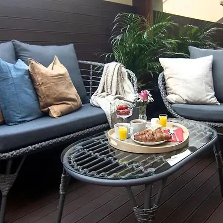Wonderful 3bd Apt *