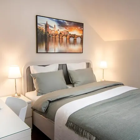 Wonderful 3bd Apt Apartamento Praga