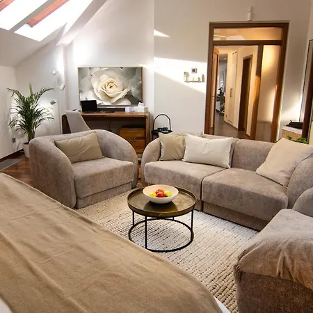 Apartamento Wonderful 3bd Apt Praga